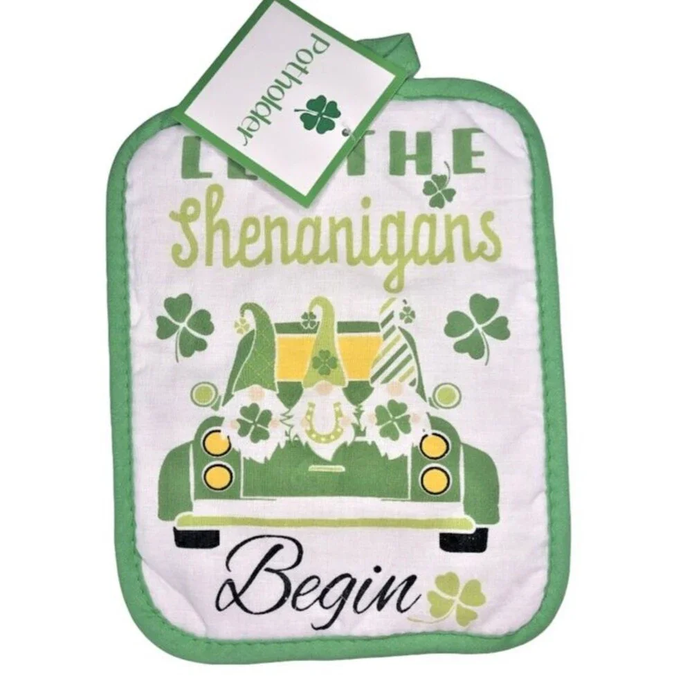 St Patrick's Potholder Oven Mitt Set of 2 Kitchen Shamrock Shenanigans Gnome